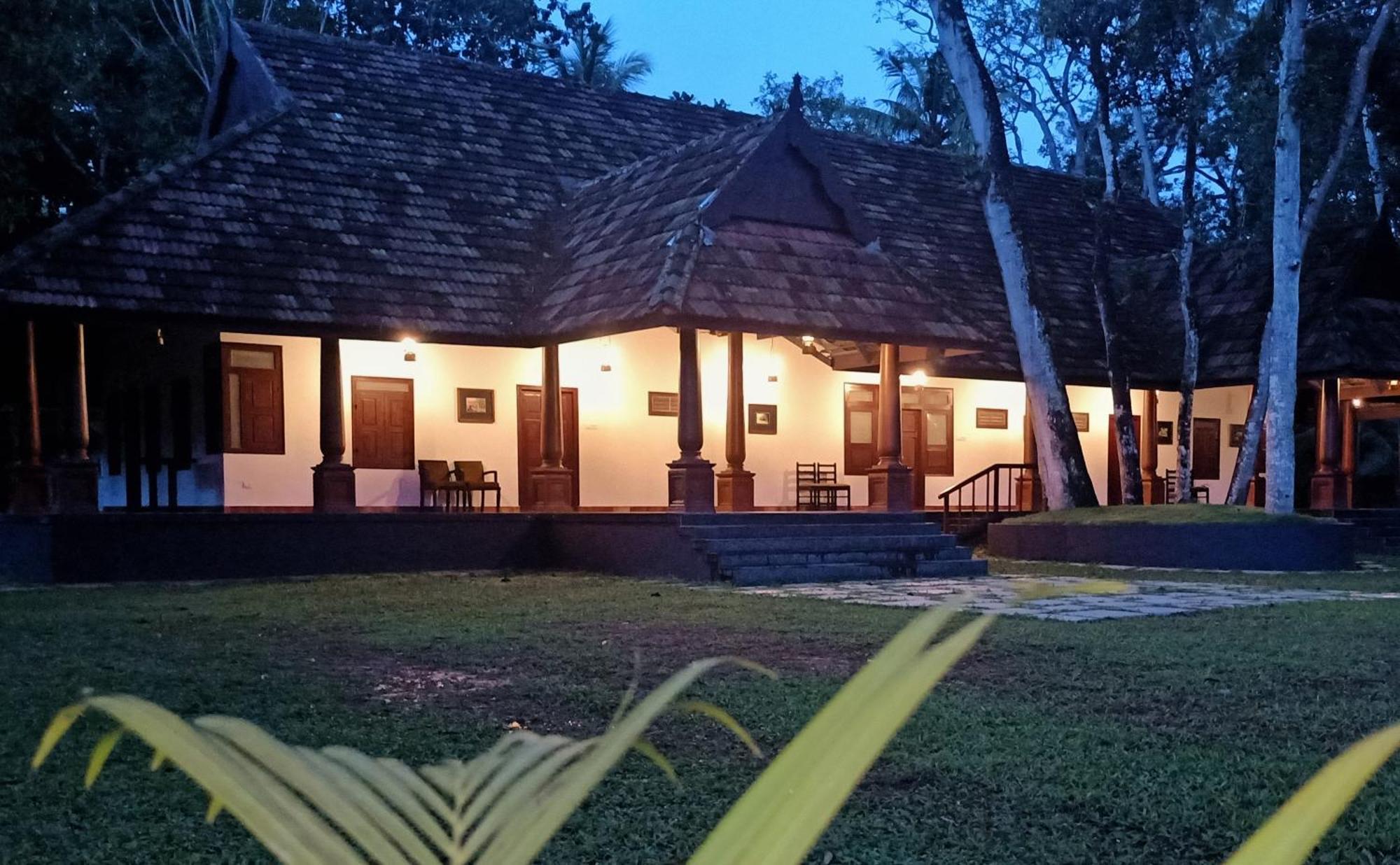 Marari Beach Palace Mararikulam Eksteriør bilde